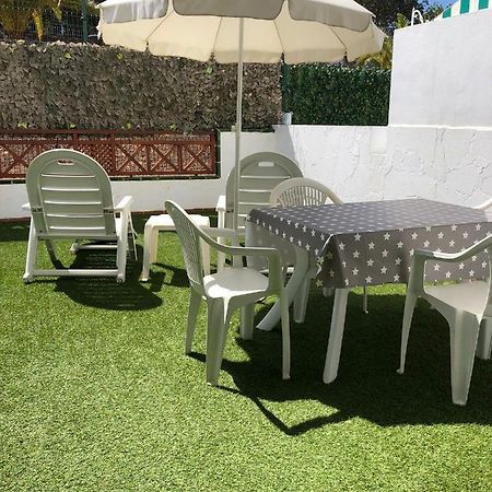 Apartamento De 1 Dormitorio En Victoria Court 2 Los Cristianos. ロスクリスティアーノス エクステリア 写真