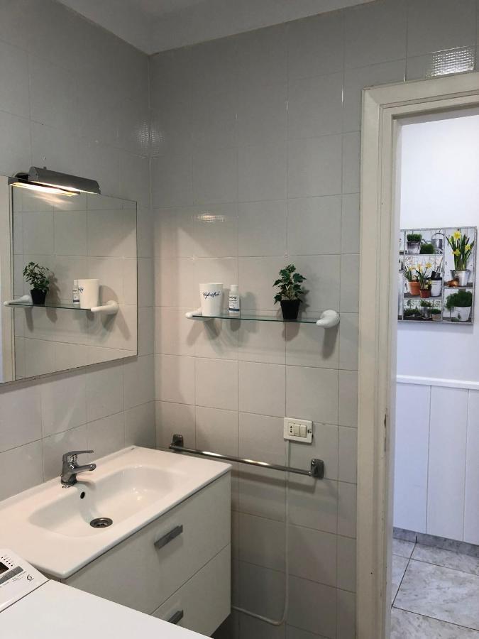 Apartamento De 1 Dormitorio En Victoria Court 2 Los Cristianos. ロスクリスティアーノス エクステリア 写真